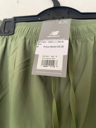 Chándal New Balance Verde Nuevo a Estrenar Talla M