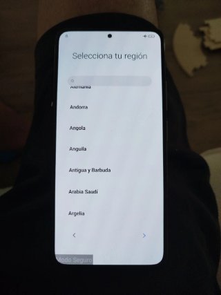 Lote 12 telefoni cellulari BQ, Samsung, Xiaomi, Poco