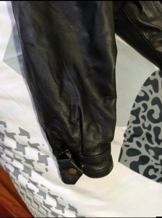 Chaqueta de cuero auténtico vintage