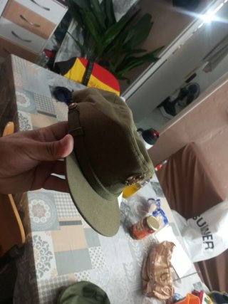 Gorra militar verde estilo reliquia