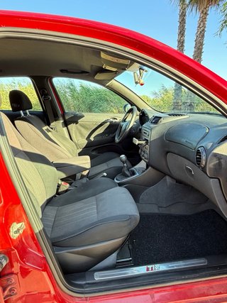 Alfa Romeo 147 Ti 1.9 Jtd