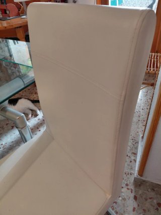 Mesa comedor extensible y 4 sillas cristal