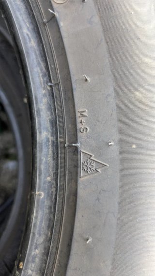 4 neumáticos Michelin CrossClimate 2 235/55 R19