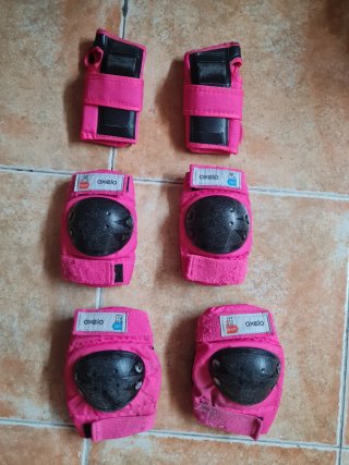 Patines Oxelo rosas talla ajustable 28-30