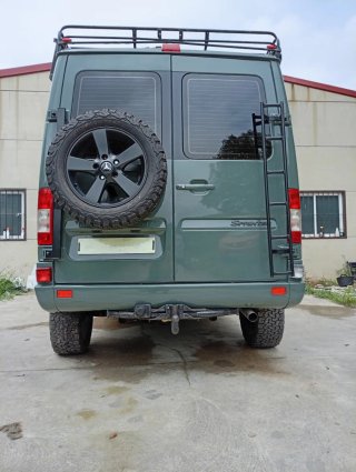 Mercedes-Benz Sprinter 2005