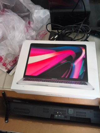 MacBook Pro 13 M1