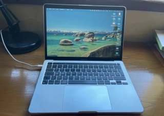 MacBook Pro 13 M1