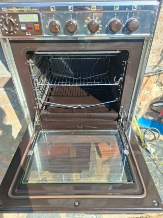 Cocina de gas Tecnogas con horno