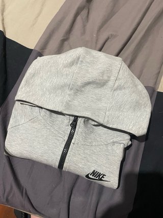 Felpa Nike Grigia con Zip