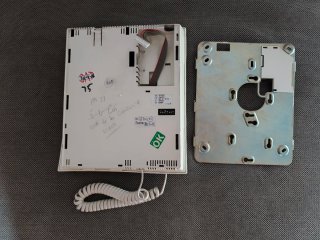 Videoportero Tegui con placa