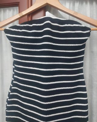 Vestido tubo negro rayas blancas mujer talla S.