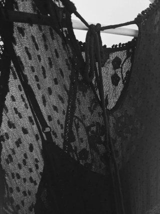 Vestido Zara Negro Midi Encaje