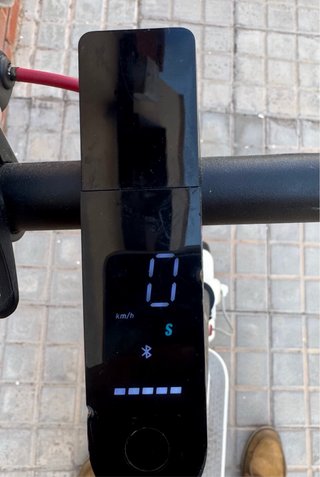 Xiaomi Mi Electric Scooter Pro