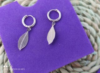 Lote 4 pares pendientes