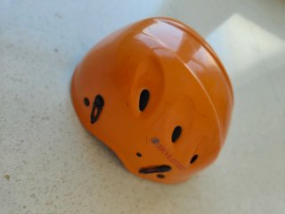 Casco de alpinismo naranja Skylotec
