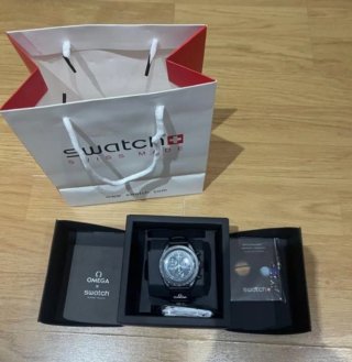Omega x Swatch MoonSwatch Silver