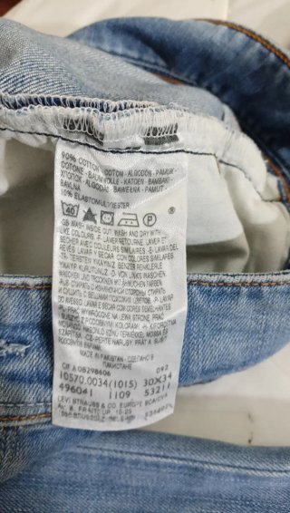 Jeans Levi's 570 Straight Fit elasticizzati
