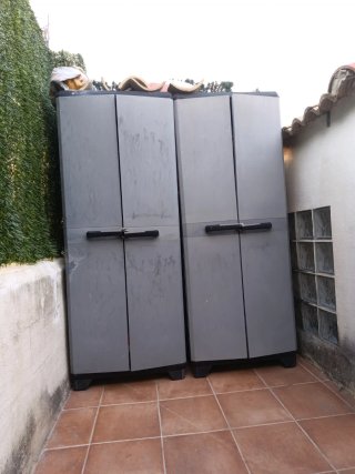 2 Armadi in Resina per Esterno Grigi