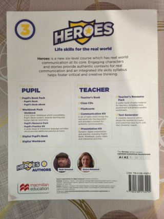 HEROES 3 Cuaderno de inglés Workbook 3⁰ primaria