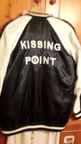 Chaqueta Bomber Negra y Blanca