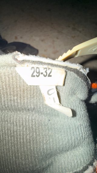 Patines en línea naranja y gris