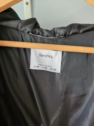 Cazadora reflectante capucha