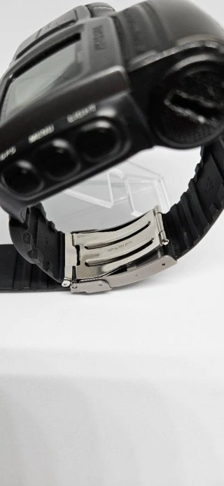 ​Casio Pro Trek PRT-1GP (1999)