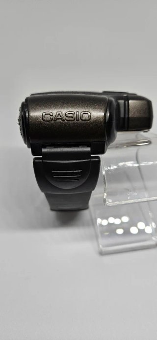​Casio Pro Trek PRT-1GP (1999)