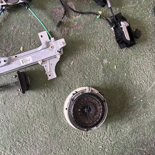 Guarnecido Puerta Trasera Izquierda Peugeot 208