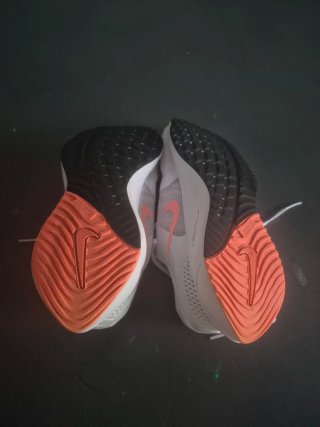 Zapatilla Nike Vomero 15 Mujer Talla 40.5