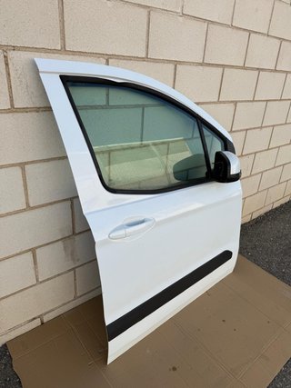 PUERTA DELANTERA DERECHA FORD TRANSIT COURIER