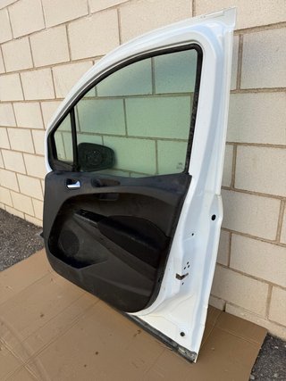 PUERTA DELANTERA DERECHA FORD TRANSIT COURIER