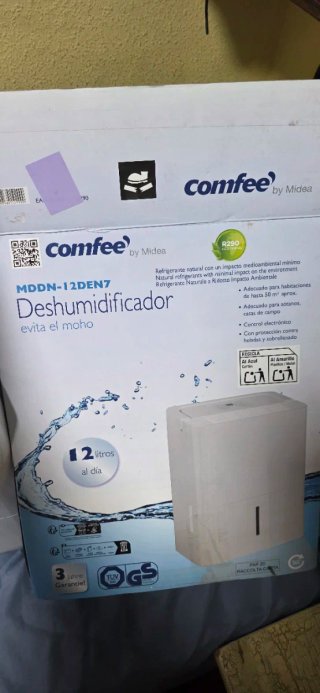 Comfee Deshumidificador 12L Blanco