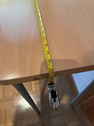 Tavolo da scrivania con piano in massello e gambe in acciaio