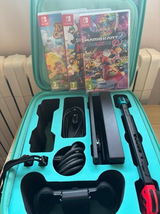 Lote Nintendo Switch con 3 juegos.