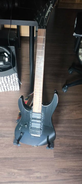 Guitarra Eléctrica Jackson Performer PS4 zurdo