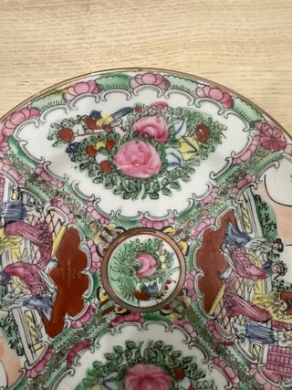 Plato Chino Famille Rose Medallion