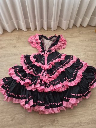 Traje Gitana Vintage Negro y Rosa