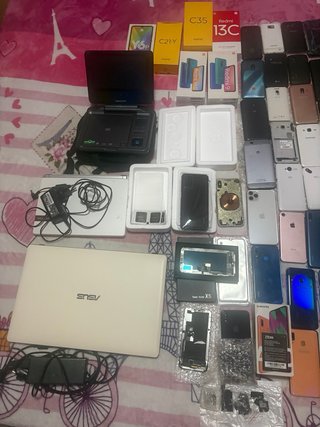 Lote Varios Móviles iPhone y Android ETC