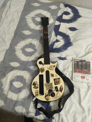 Guitar Hero III Wii + Guitarra