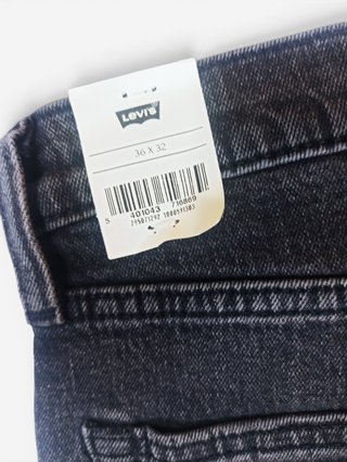 Vaqueros Levi's 502 Taper Negros Talla M Nuevos