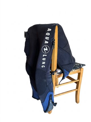 Neoprenos de buceo. Talla 3