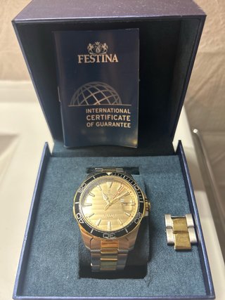 Reloj Festina Prestige Oro y Plata