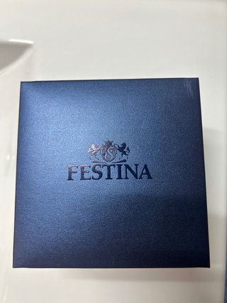 Reloj Festina Prestige Oro y Plata