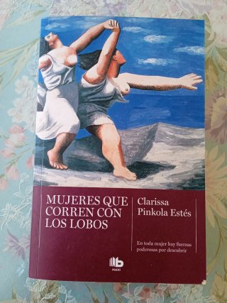 Libro Mujeres que corren con lobos de Clarissa