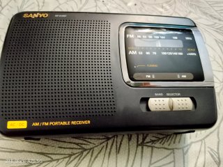Radio Sanyo RP-6165F AM/FM Portátil