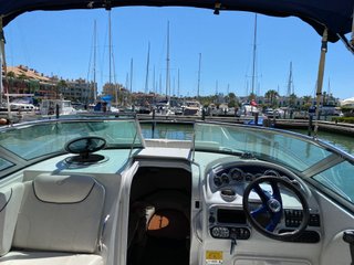 Barco tipo crucero  Crownline, 250 CR