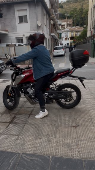 Baúl Givi con soporte