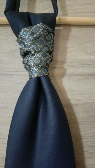Corbata traje novio boda azul y plata