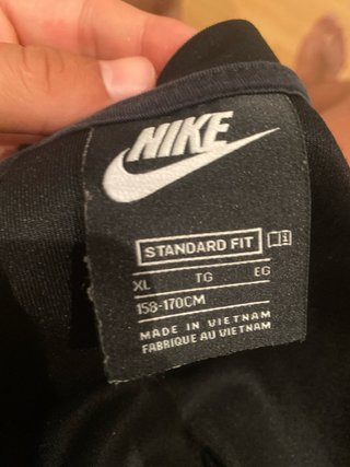 Sudadera Nike Negra y Blanca Original (negociable)